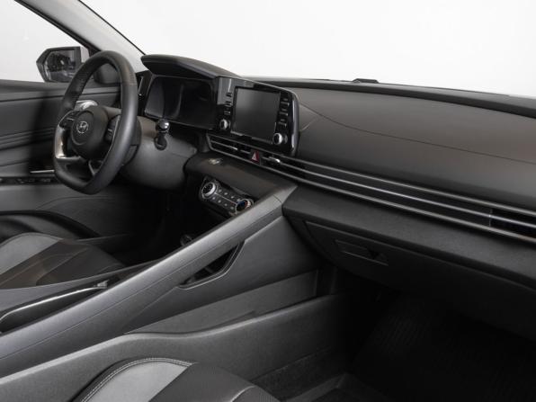 Hyundai Elantra VII (CN7) с пробегом 2023 года, цена 2 318 800 рублей, 8995 км, седан, Автокод Объявления