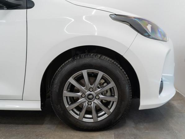 Toyota Yaris IV с пробегом 2021 года, цена 1 170 000 рублей, 109000 км, хэтчбек, Автокод Объявления