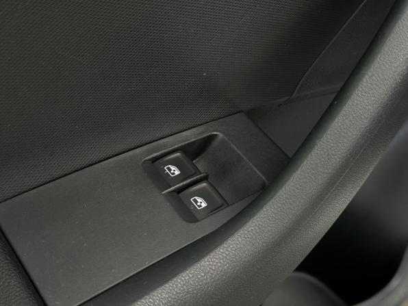 Skoda Rapid I Рестайлинг с пробегом 2018 года, цена 1 060 000 рублей, 177807 км, лифтбек, Автокод Объявления