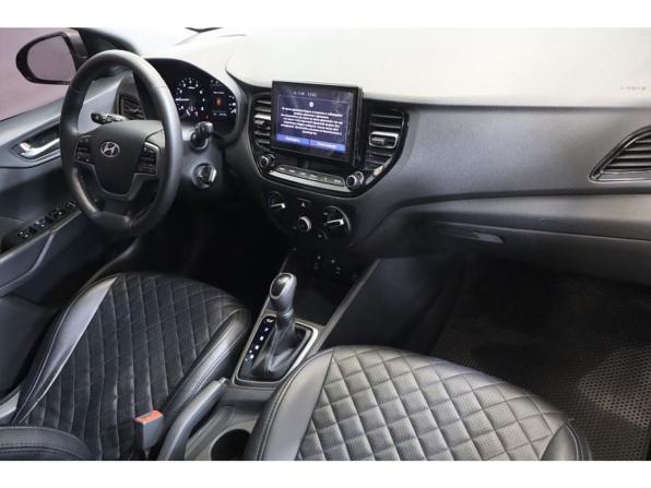 Hyundai Solaris II Рестайлинг с пробегом 2021 года, цена 1 492 000 рублей, 123109 км, седан, Автокод Объявления