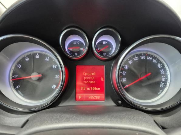 Opel Astra J с пробегом 2011 года, цена 579 000 рублей, 205205 км, хэтчбек, Автокод Объявления