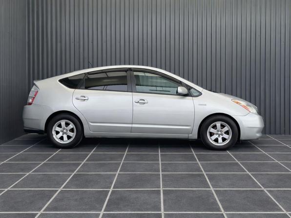 Toyota Prius II Рестайлинг (XW20) с пробегом 2007 года, цена 547 000 рублей, 165000 км, лифтбек, Автокод Объявления