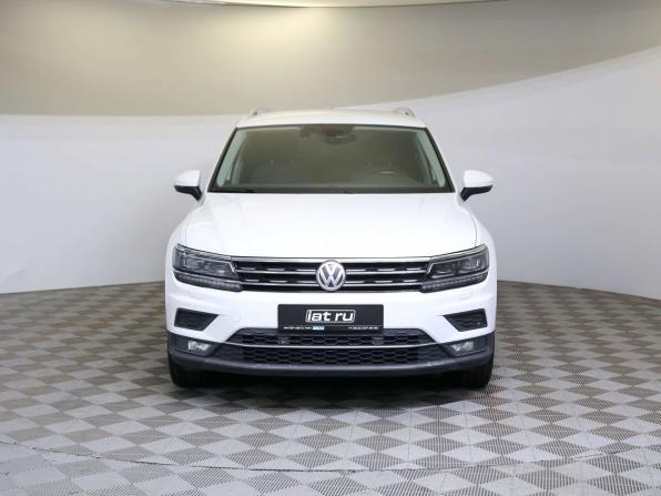 Volkswagen Tiguan II с пробегом 2018 года, цена 2 190 000 рублей, 153252 км, внедорожник, Автокод Объявления