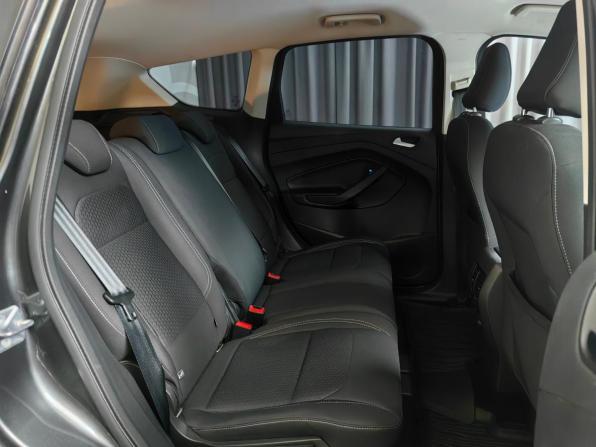 Ford Kuga II Рестайлинг с пробегом 2018 года, цена 1 529 000 рублей, 185100 км, внедорожник, Автокод Объявления
