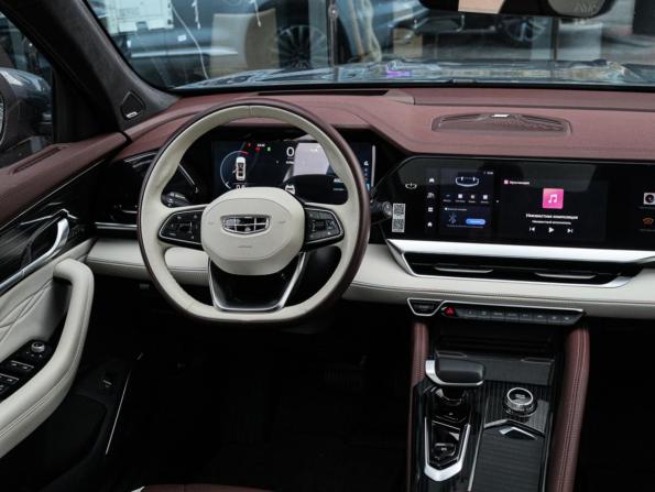 Geely Monjaro I с пробегом 2023 года, цена 3 100 000 рублей, 52395 км, внедорожник, Автокод Объявления