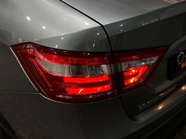 Lada (ВАЗ) Vesta I с пробегом 2018 года, цена 999 000 рублей, 78778 км, седан, Автокод Объявления