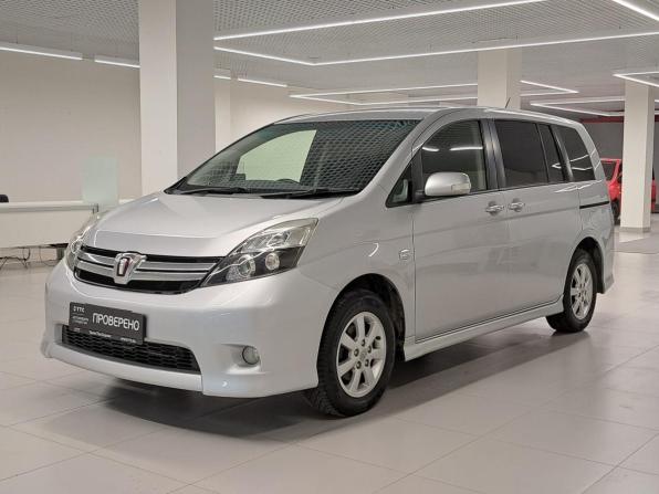 Toyota ISis I Рестайлинг с пробегом 2012 года, цена 1 229 000 рублей, 159828 км, минивэн, Автокод Объявления