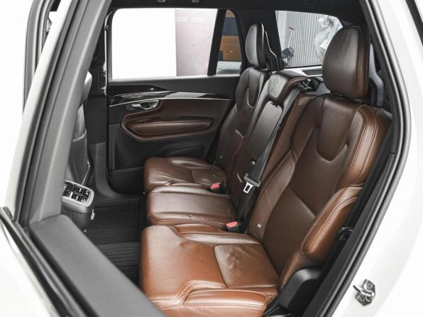 Volvo XC90 II с пробегом 2017 года, цена 3 749 000 рублей, 121921 км, внедорожник, Автокод Объявления