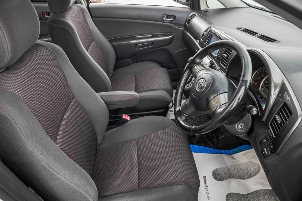 Toyota Wish I Барнаул  - изображение 9