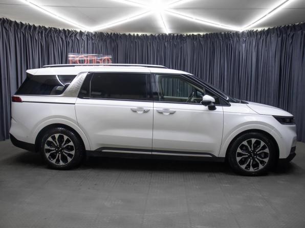 Kia Carnival IV с пробегом 2021 года, цена 3 998 000 рублей, 56821 км, минивэн, Автокод Объявления