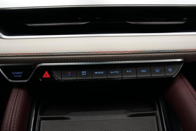Geely Monjaro I с пробегом 2023 года, цена 3 490 000 рублей, 22000 км, внедорожник, Автокод Объявления