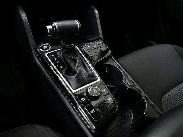 Kia Sportage V с пробегом 2022 года, цена 3 537 000 рублей, 38288 км, внедорожник, Автокод Объявления