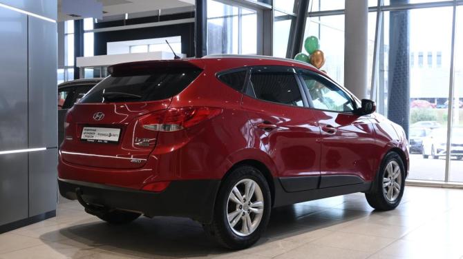 Hyundai ix35 I с пробегом 2010 года, цена 995 000 рублей, 262358 км, внедорожник, Автокод Объявления