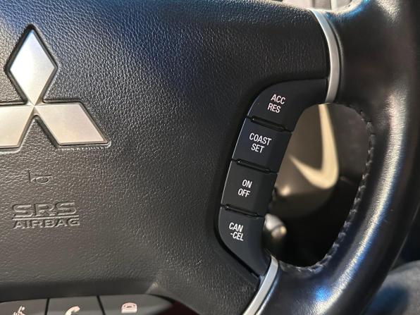 Mitsubishi Pajero IV Рестайлинг 2 с пробегом 2019 года, цена 2 949 000 рублей, 118100 км, внедорожник, Автокод Объявления