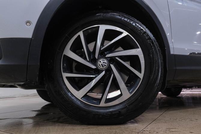 Volkswagen Tiguan II с пробегом 2018 года, цена 2 809 000 рублей, 143812 км, внедорожник, Автокод Объявления