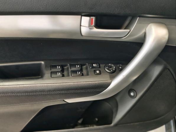 Kia Sorento II с пробегом 2012 года, цена 1 695 000 рублей, 137000 км, внедорожник, Автокод Объявления