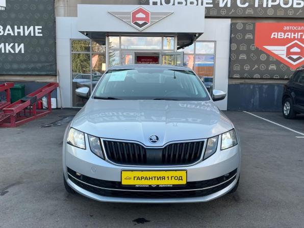 Skoda Octavia III (A7) Рестайлинг с пробегом 2017 года, цена 1 700 000 рублей, 130950 км, лифтбек, Автокод Объявления