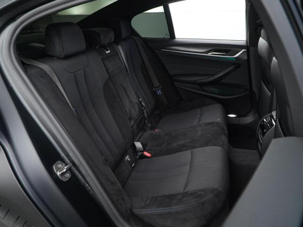 BMW 5 серии VII (G30/G31/G38) Рестайлинг с пробегом 2021 года, цена 4 199 999 рублей, 144191 км, седан, Автокод Объявления