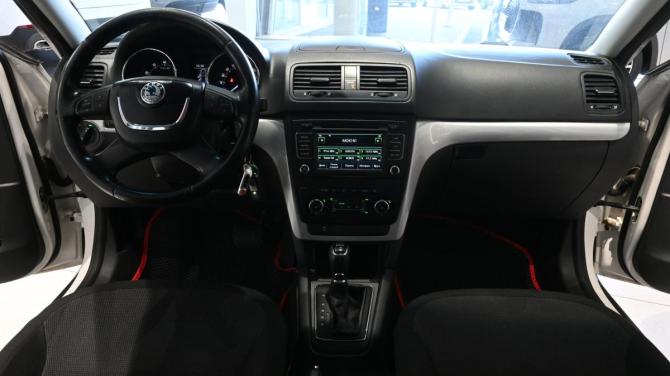 Skoda Yeti I с пробегом 2013 года, цена 729 000 рублей, 236989 км, внедорожник, Автокод Объявления