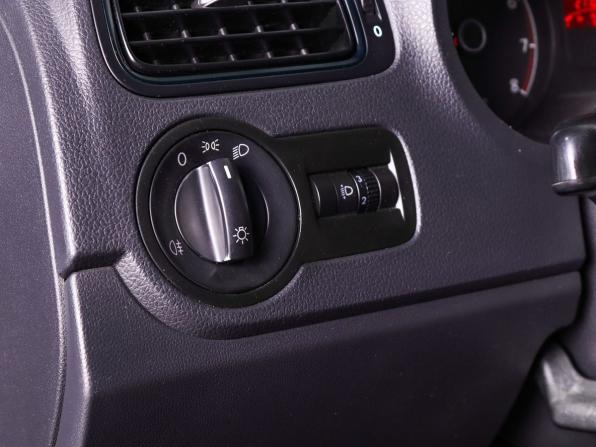 Volkswagen Polo V с пробегом 2012 года, цена 899 000 рублей, 211076 км, седан, Автокод Объявления