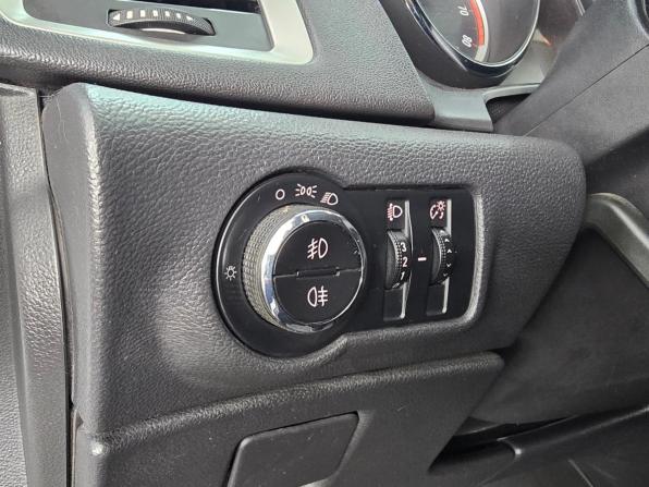 Opel Astra J с пробегом 2011 года, цена 749 000 рублей, 231000 км, хэтчбек, Автокод Объявления
