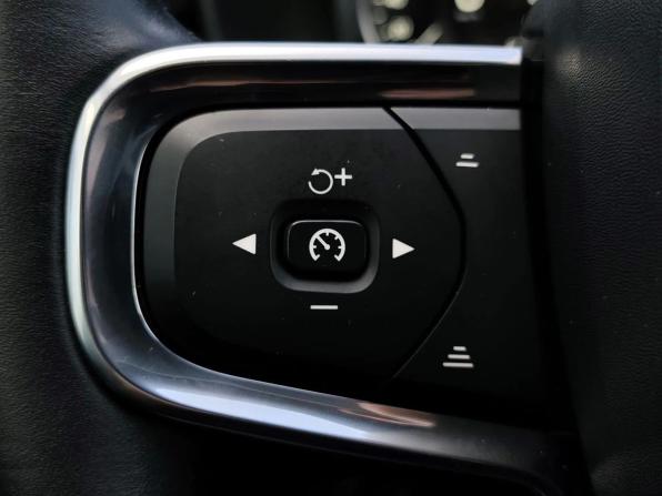 Volvo XC40 I с пробегом 2019 года, цена 2 665 000 рублей, 164482 км, внедорожник, Автокод Объявления