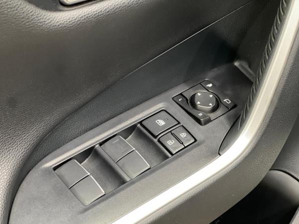 Toyota RAV4 V (XA50) с пробегом 2019 года, цена 2 999 000 рублей, 129138 км, внедорожник, Автокод Объявления