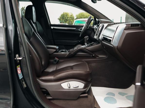 Porsche Cayenne II (958) с пробегом 2012 года, цена 2 940 000 рублей, 104241 км, внедорожник, Автокод Объявления