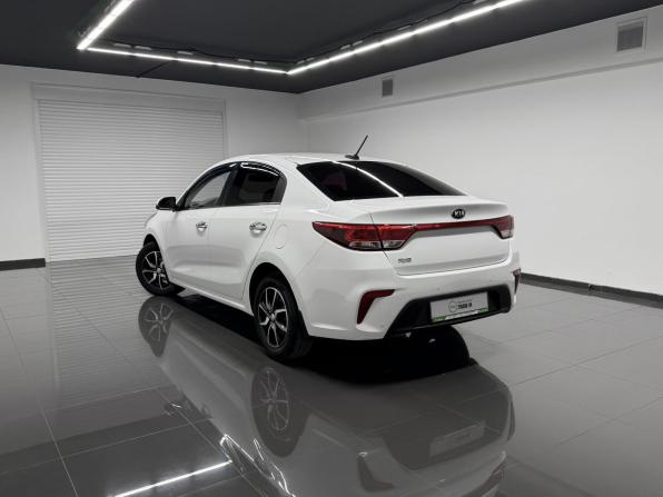 Kia Rio IV с пробегом 2017 года, цена 1 295 000 рублей, 124134 км, седан, Автокод Объявления