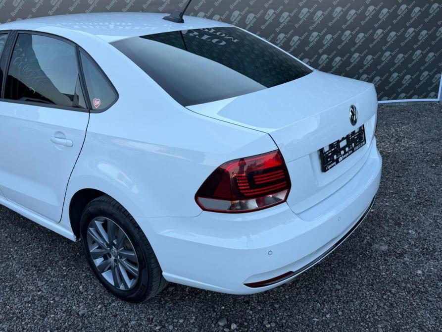 Volkswagen Polo V Рестайлинг Краснодар  - изображение 8