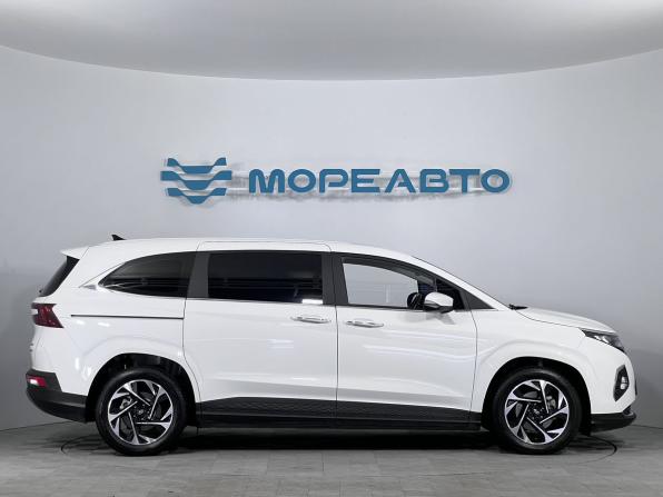 Hyundai Custo I с пробегом 2022 года, цена 3 500 000 рублей, 27118 км, минивэн, Автокод Объявления