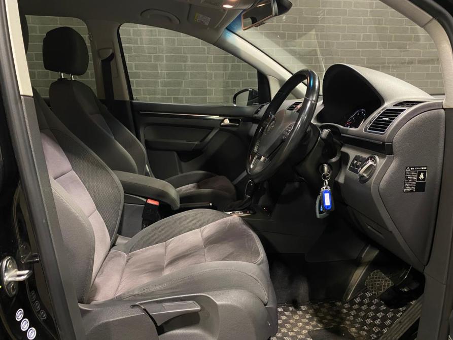 Volkswagen Touran I Рестайлинг 2 Челябинск  - изображение 9