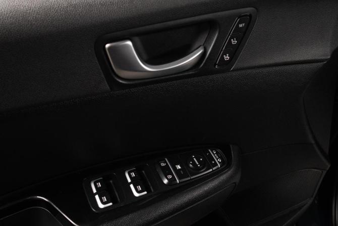 Kia Optima IV с пробегом 2018 года, цена 1 999 000 рублей, 204000 км, седан, Автокод Объявления