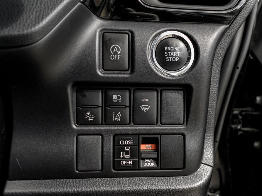 Toyota Noah III (R80) Рестайлинг Екатеринбург  - изображение 27