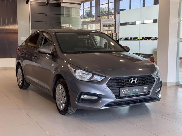 Hyundai Solaris II с пробегом 2018 года, цена 1 445 000 рублей, 103934 км, седан, Автокод Объявления