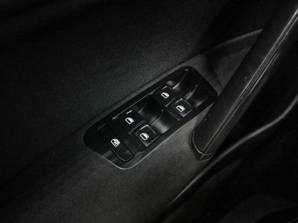 Volkswagen Golf VII с пробегом 2013 года, цена 845 000 рублей, 265541 км, хэтчбек, Автокод Объявления