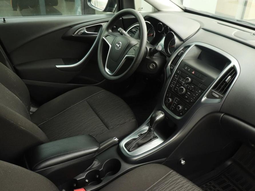 Opel Astra J Рестайлинг Казань  - изображение 6