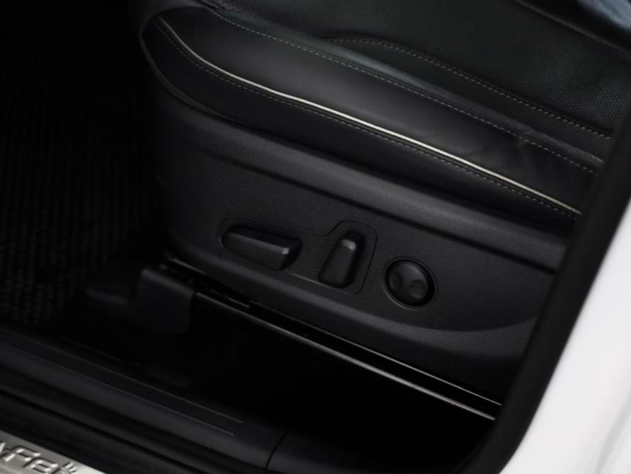 Hyundai Santa Fe IV Рестайлинг Санкт-Петербург  - изображение 23