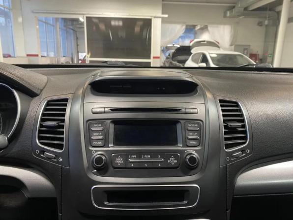 Kia Sorento II Рестайлинг с пробегом 2013 года, цена 1 899 000 рублей, 93333 км, внедорожник, Автокод Объявления