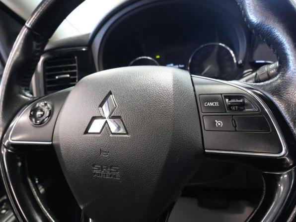 Mitsubishi Outlander III Рестайлинг 2 с пробегом 2017 года, цена 1 824 000 рублей, 150859 км, внедорожник, Автокод Объявления