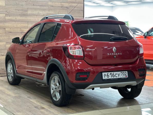 Renault Sandero II Рестайлинг с пробегом 2019 года, цена 1 390 000 рублей, 102386 км, хэтчбек, Автокод Объявления