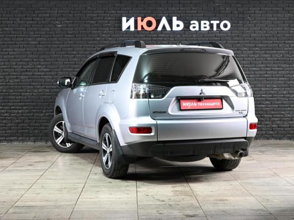 Mitsubishi Outlander II Рестайлинг с пробегом 2011 года, цена 1 130 000 рублей, 196409 км, внедорожник, Автокод Объявления