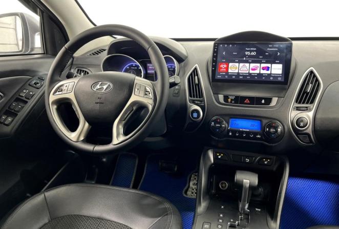 Hyundai ix35 I с пробегом 2011 года, цена 1 000 000 рублей, 297981 км, внедорожник, Автокод Объявления