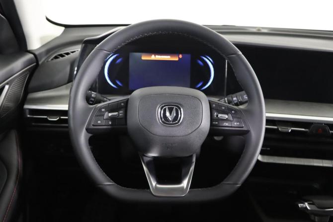 Changan CS35 Plus I Рестайлинг с пробегом 2024 года, цена 2 019 990 рублей, 21052 км, внедорожник, Автокод Объявления