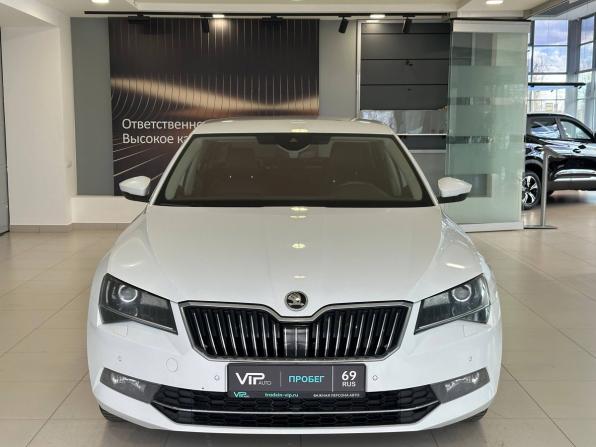 Skoda Superb III с пробегом 2015 года, цена 1 505 000 рублей, 188565 км, лифтбек, Автокод Объявления
