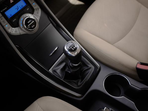 Hyundai Elantra V (MD) с пробегом 2013 года, цена 913 500 рублей, 180783 км, седан, Автокод Объявления