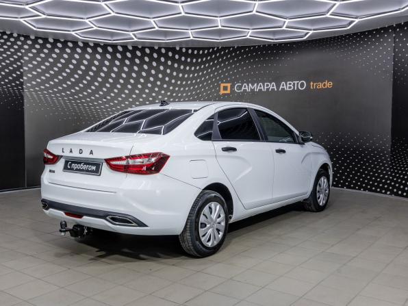 Lada (ВАЗ) Vesta I Рестайлинг (NG) с пробегом 2024 года, цена 1 318 000 рублей, 20678 км, седан, Автокод Объявления