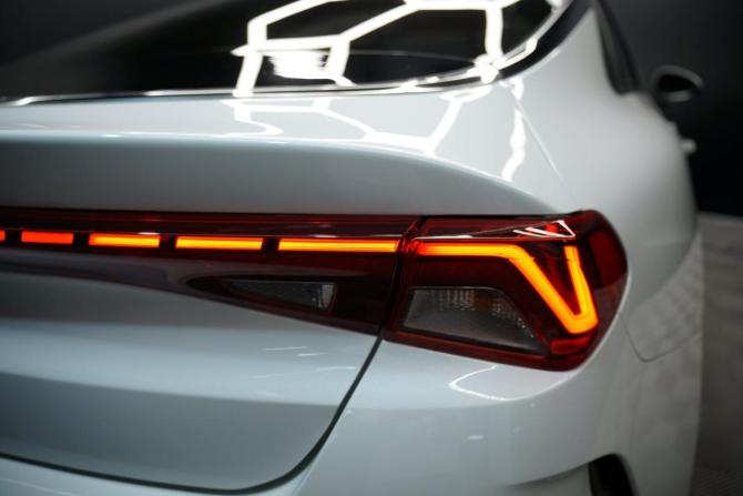 Kia K5 III с пробегом 2020 года, цена 2 695 000 рублей, 110000 км, седан, Автокод Объявления