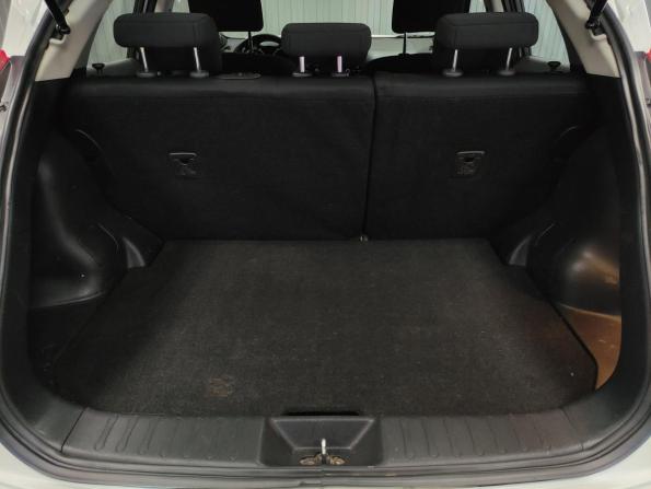 Nissan Juke I с пробегом 2014 года, цена 1 350 000 рублей, 40692 км, внедорожник, Автокод Объявления