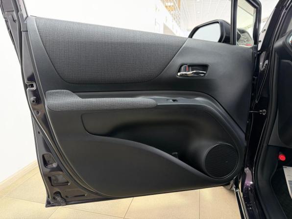 Toyota Sienta II с пробегом 2017 года, цена 1 550 000 рублей, 107000 км, минивэн, Автокод Объявления